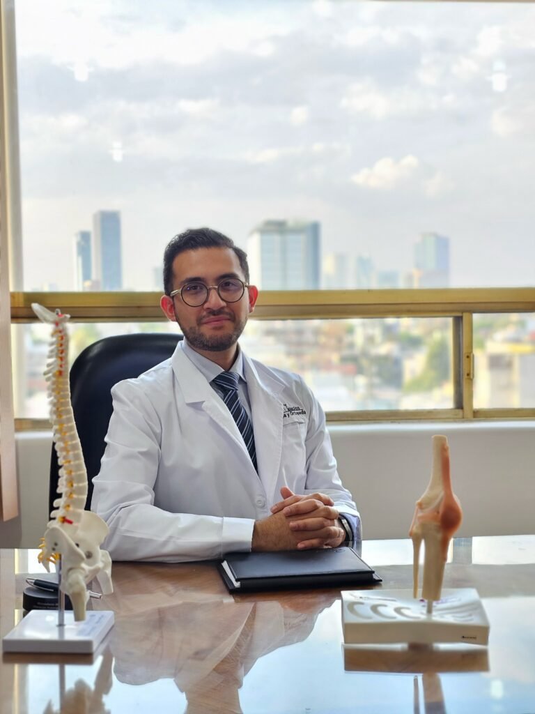 Dr. Franco Palacios, ortopedista y traumatólogo en Ciudad de México